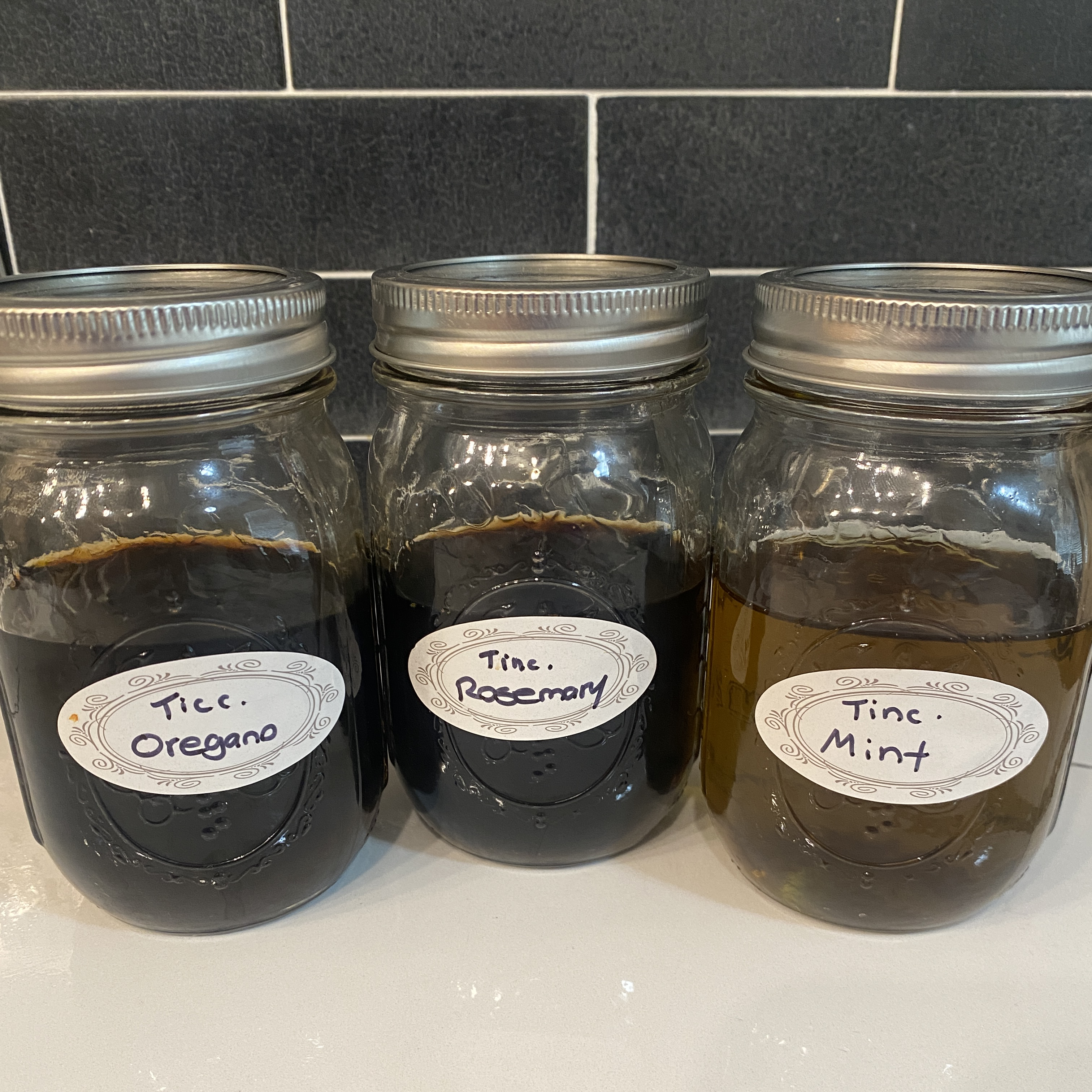 Making Herbal Tinctures at Home